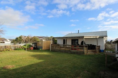 Photo of property in 70 Trafalgar Street, Dannevirke, 4930