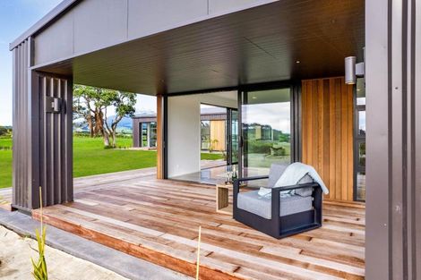 Photo of property in 29 Washer Road, Omata, New Plymouth, 4374