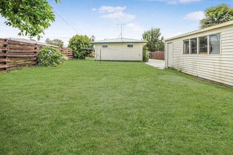 Photo of property in 32 Carrington Avenue, Hillcrest, Hamilton, 3216