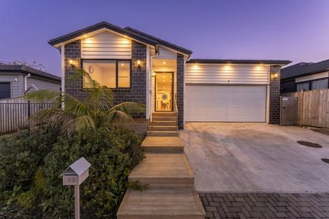 Photo of property in 33 Farranfore Road, Opaheke, Papakura, 2113