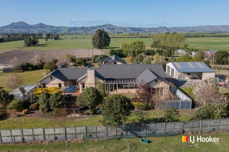 Photo of property in 310 Tirohanga Road, North Taieri, Mosgiel, 9092