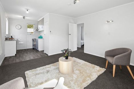 Photo of property in 183c Newlands Road, Newlands, Wellington, 6037