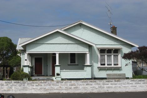 Photo of property in 17 York Street, Gonville, Whanganui, 4501