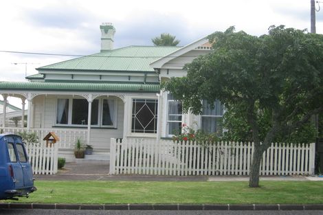 Photo of property in 12 Patuone Avenue, Devonport, Auckland, 0624