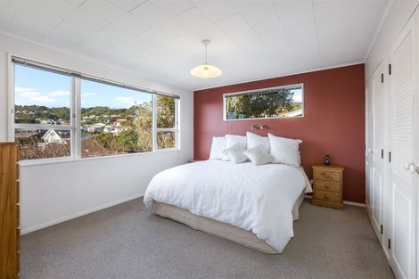 Photo of property in 6 Langwell Place, Papakowhai, Porirua, 5024