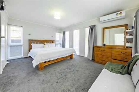 Photo of property in 7 Phoenix Place, Papatoetoe, Auckland, 2025