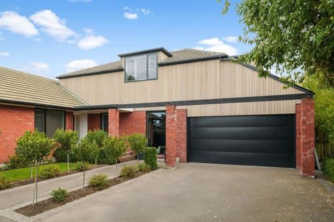 Photo of property in 4 Elwyn Place, Avonhead, Christchurch, 8042