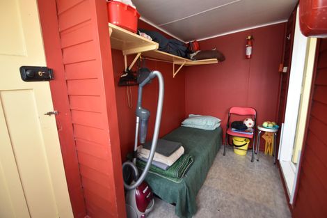 Photo of property in 32 Black Peak Road, Omarama, 9412