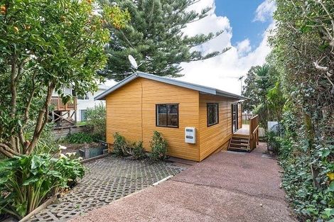 Photo of property in 2/179 Blockhouse Bay Road, Avondale, Auckland, 0600