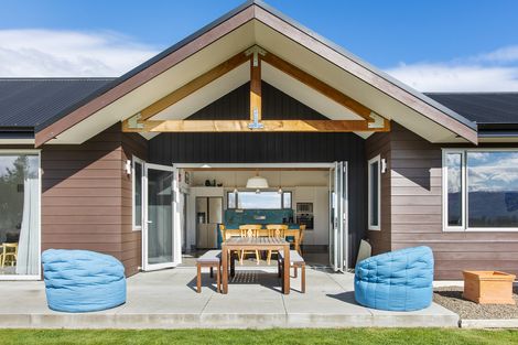 Photo of property in 272 Letts Gully Road, Letts Gully, Alexandra, 9393