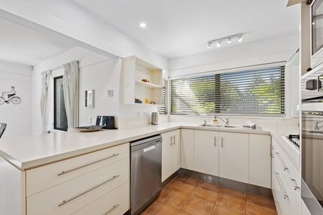 Photo of property in 17 Cheltenham Street, Hanmer Springs, 7334