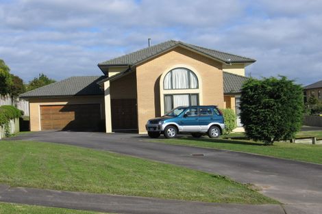 Photo of property in 45 Anaheim Boulevard, Shamrock Park, Auckland, 2016