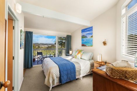 Photo of property in 11 Russell Heights, Russell, 0202