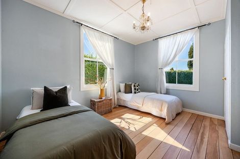 Photo of property in 110 Victoria Street, Cambridge, 3434