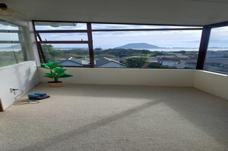Photo of property in 17a Seaview Road, Otumoetai, Tauranga, 3110