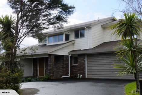 Photo of property in 21 Redfern Lane, Glenfield, Auckland, 0629