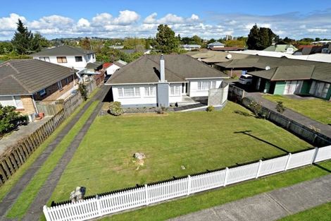 Photo of property in 12 Regent Street, Papatoetoe, Auckland, 2025