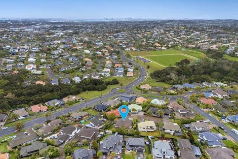 Photo of property in 19 Calypso Way, Unsworth Heights, Auckland, 0632