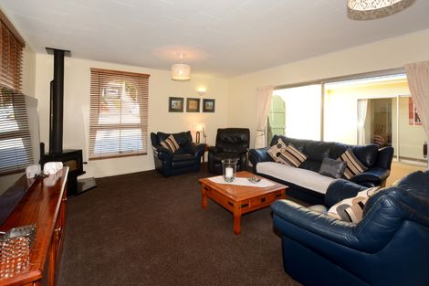 Photo of property in 46 Pioneer Crescent, Helensburgh, Dunedin, 9010
