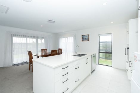 Photo of property in 32 Couldsack Avenue, Chartwell, Hamilton, 3210