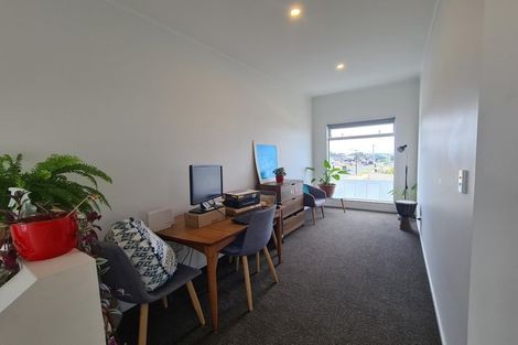 Photo of property in 31 Reynolds Place, Papamoa Beach, Papamoa, 3118
