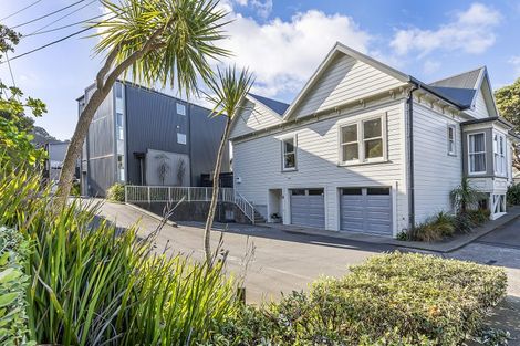 Photo of property in 17/3 Severn Street, Island Bay, Wellington, 6023
