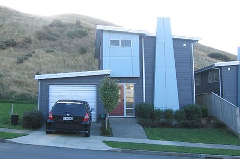 Photo of property in 14 Erlestoke Crescent, Churton Park, Wellington, 6037