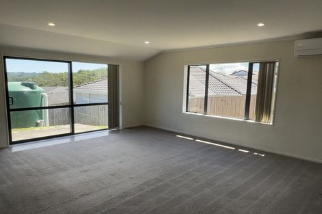 Photo of property in 63 Tiriwa Drive, Massey, Auckland, 0614