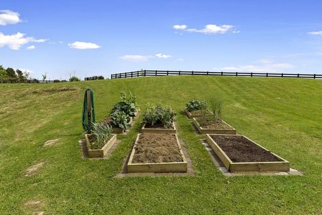 Photo of property in 10 Cellar Close, Te Kauwhata, 3782