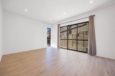 Photo of property in 50c Barbados Drive, Unsworth Heights, Auckland, 0632