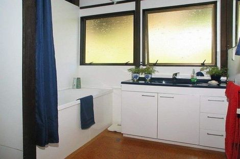 Photo of property in 15 Leeward Drive, Whitby, Porirua, 5024