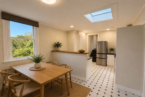 Photo of property in 74 Wright Street, Mount Cook, Wellington, 6021