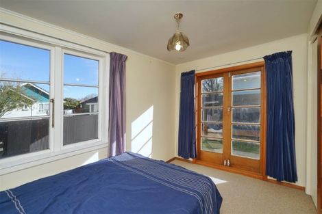 Photo of property in 2/7 Wilmot Street, Northcote, Christchurch, 8052