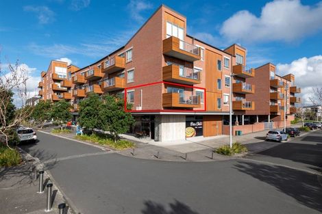 Photo of property in 102/160d Hobsonville Point Road, Hobsonville, Auckland, 0616