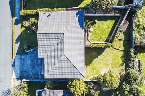 Photo of property in 2 Eskdale Road, Papakowhai, Porirua, 5024