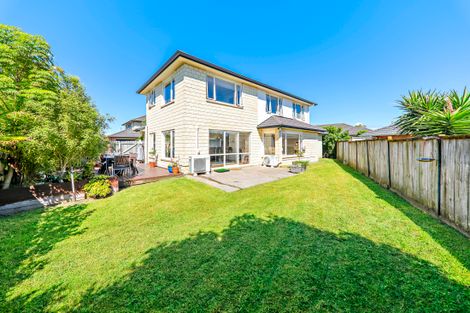 Photo of property in 75 Wayne Francis Drive, Flat Bush, Auckland, 2016