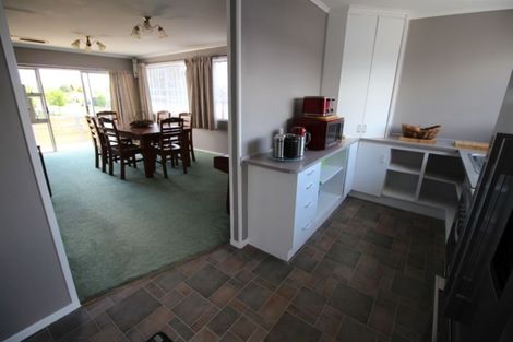 Photo of property in 13 Aotea Crescent, Tokoroa, 3420