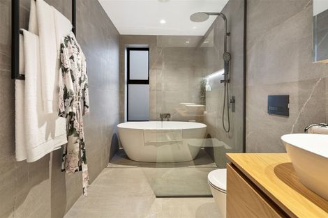 Photo of property in 19 Hart Road, Hauraki, Auckland, 0622