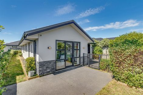 Photo of property in 8 Capil Court, Halswell, Christchurch, 8025