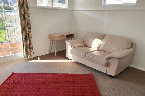 Photo of property in 298 Karori Road, Karori, Wellington, 6012