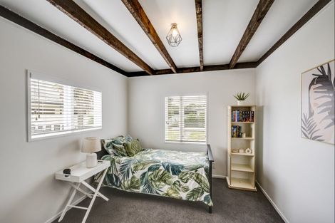 Photo of property in 20 Gebbie Road, Taradale, Napier, 4112