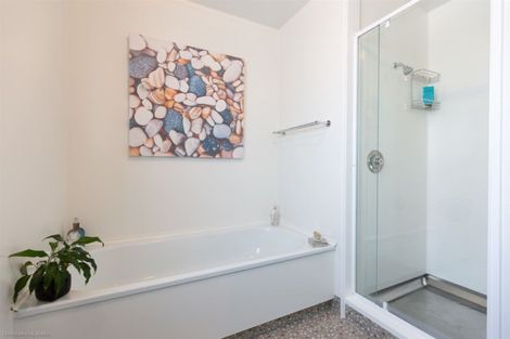 Photo of property in 56 Aranui Road, Mapua, 7005