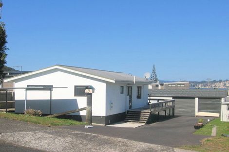 Photo of property in 9 Centennial Drive, Whitianga, 3510