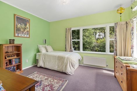 Photo of property in 31 Chester Road, Tawa, Wellington, 5028