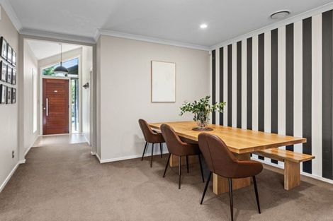 Photo of property in 7 Karoola Place, Havelock North, 4130