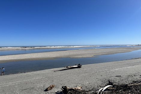 Photo of property in 11 Fox Moth Drive, Haast, 7886