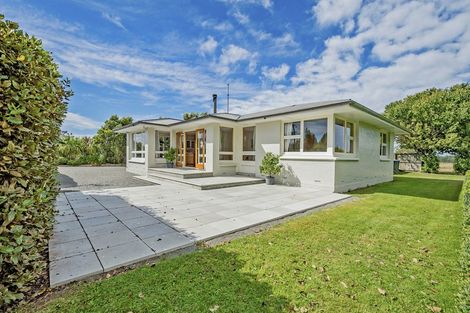 Photo of property in 3277 West Coast Road, Darfield, 7571