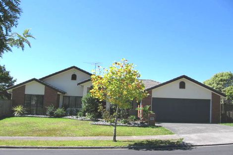 Photo of property in 2 Phoebe Meikle Place, Torbay, Auckland, 0630