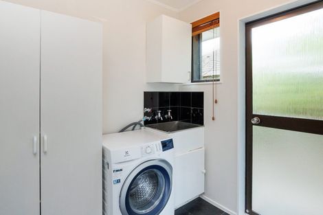 Photo of property in 3 Newland Court, Palmerston North, 4410