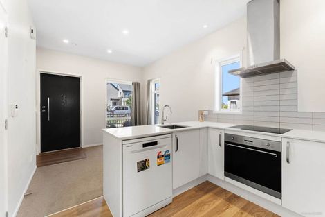 Photo of property in 2 Manea Lane, Glen Innes, Auckland, 1072